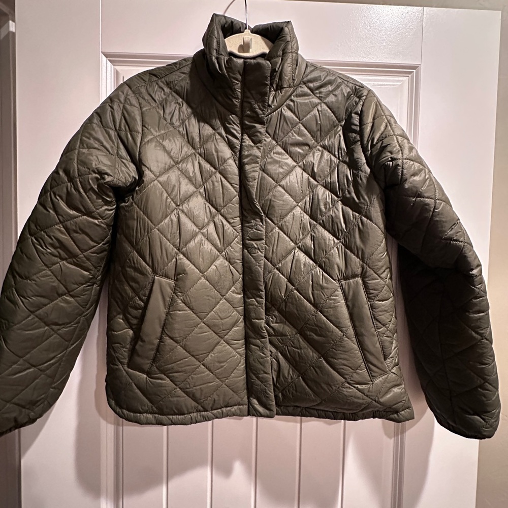 Old Navy Quilted Lightweight Puffer Jacket